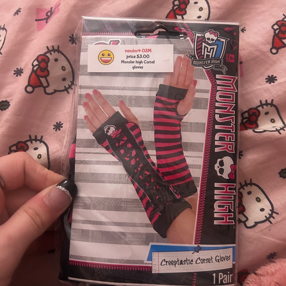 Mattel Monster High Pink and Black Corset Gloves
